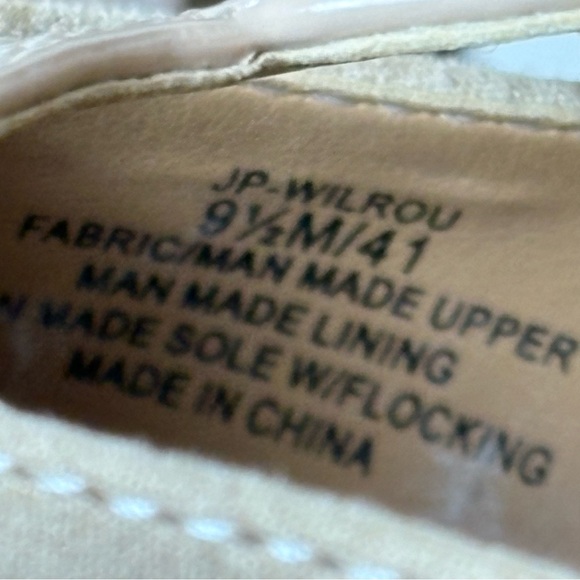 Jessica Simpson Cream T-Strap Heels - Picture 8 of 8